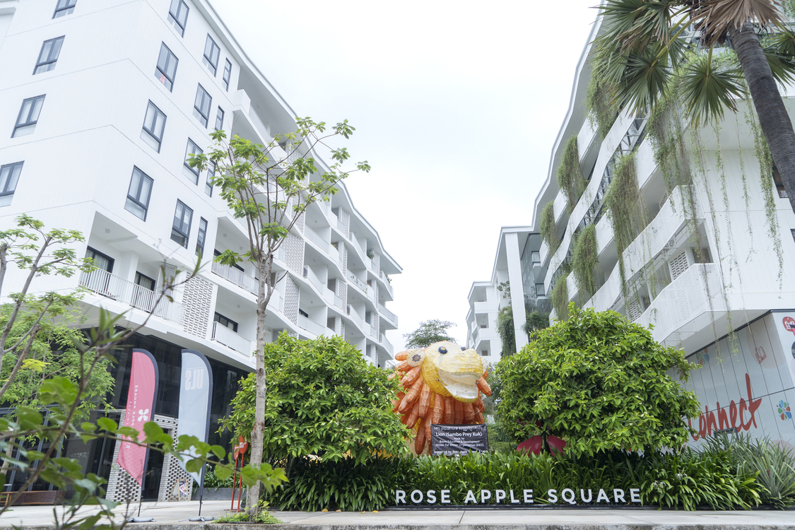 Rose Apple Square